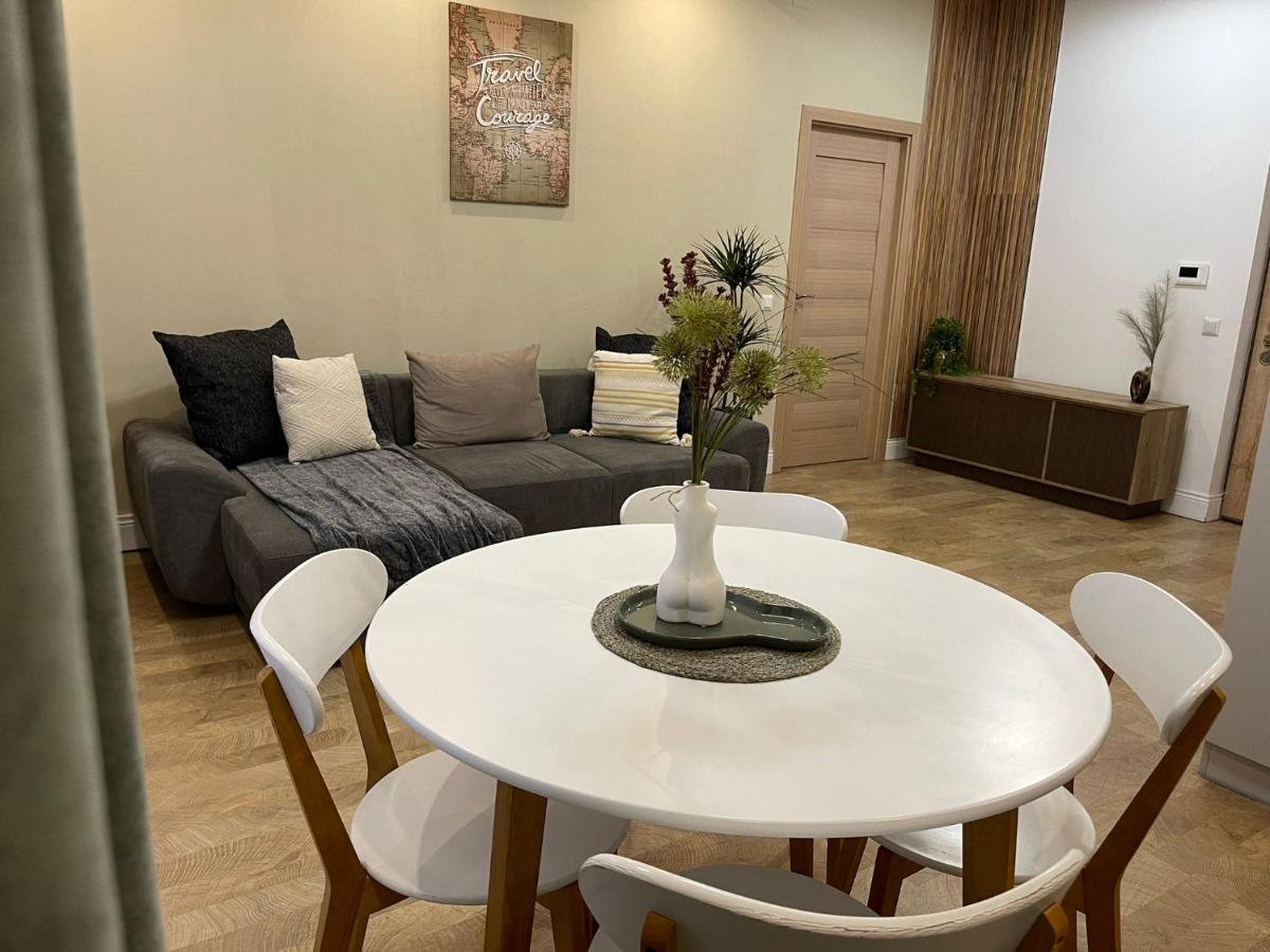 Nova Lake Apartamente Wild Jungle Satu Mare Exterior photo
